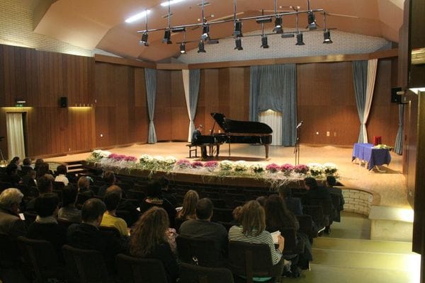 news-2-mednarodno-klavirsko-tekmovanje-aci-bertoncelj.JPG